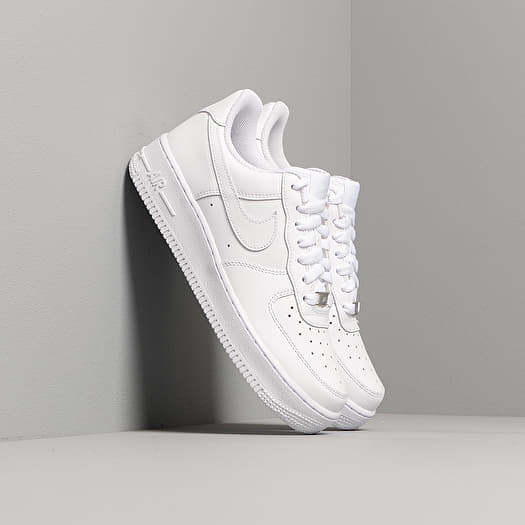 Air Jordan Sneakers White